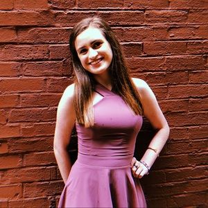 Meet your Posher, Maya